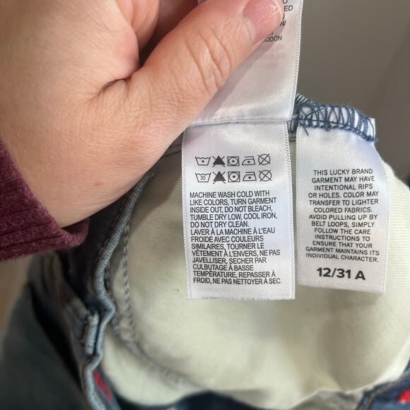 Lucky Brand Stevie High Rise Flare Jeans 12/31 Blue Denim Stretch Retro - Picture 3 of 10